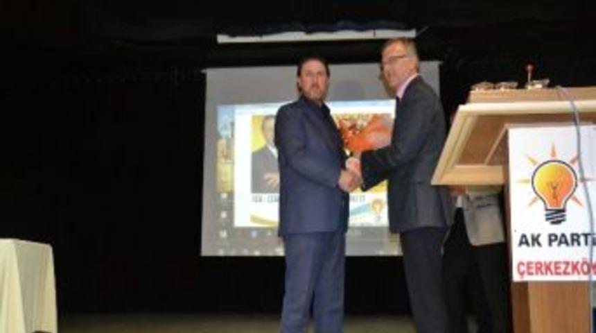 Yiğit Bulut: Kanımızı Emen 5 Bin Kravatlı Aile Var