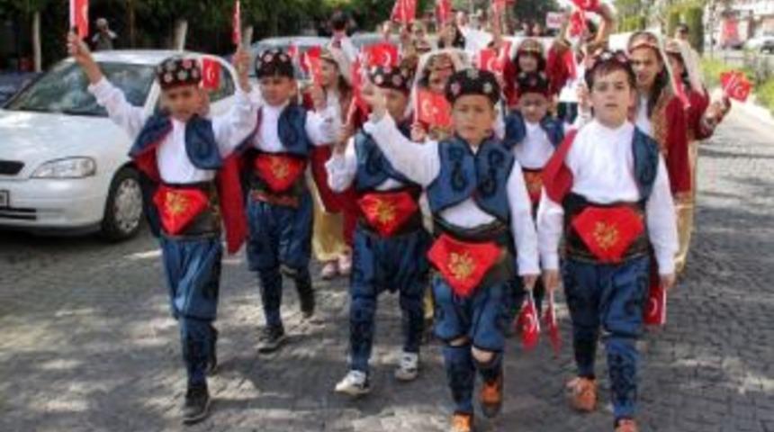 Bergama 17. &Ccedil;ocuk Şenliği Başladı