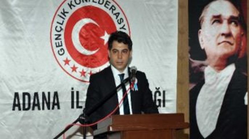 Gen&ccedil;lik Konfederasyonu&rsquo;ndan &lsquo;t.c&rsquo; Toplantısı