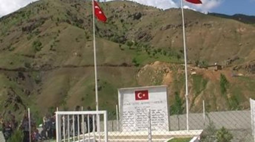 Ak Parti Diyarbakır Milletvekili Mine L&ouml;k Beyaz, Ko&ccedil;kar Şehitleri Anma T&ouml;renine Katıldı
