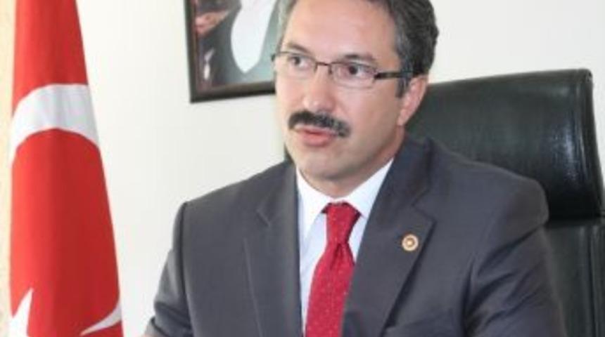 &Uuml;nal&rsquo;dan &ldquo;23 Nisan&rdquo; Mesajı