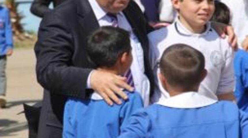 Tursun, &ldquo;&ccedil;ocuklara Yaşanabilir Bir D&uuml;nya Bırakmak Hedefiyle &Ccedil;alışıyoruz&rdquo;