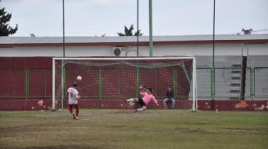Toroslar'da Finalistleri Penaltılar Belirledi