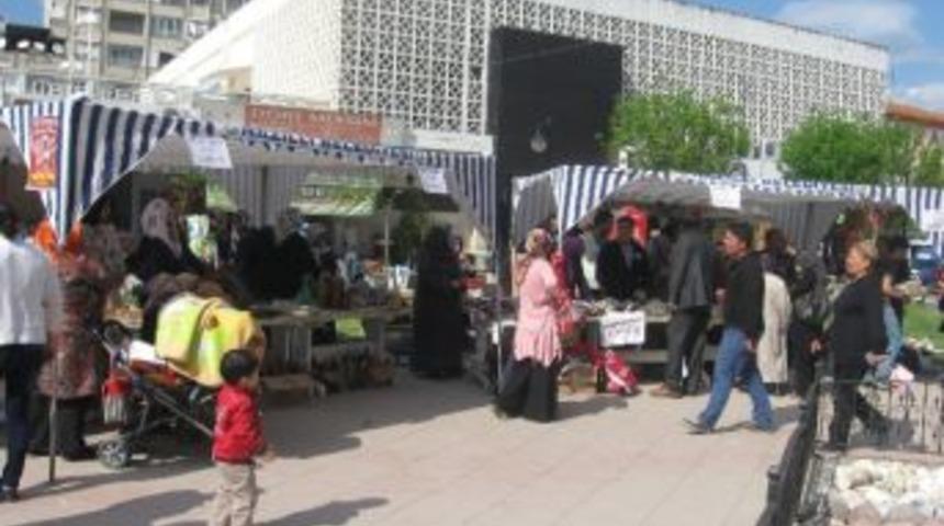 İmam Hatip Lisesi Kermesine Yoğun İlgi