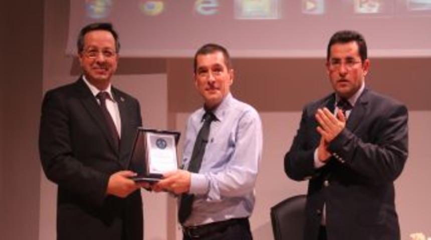 &Ouml;ğrencilere 'Doğru Tercih Ve Kariyer' Paneli