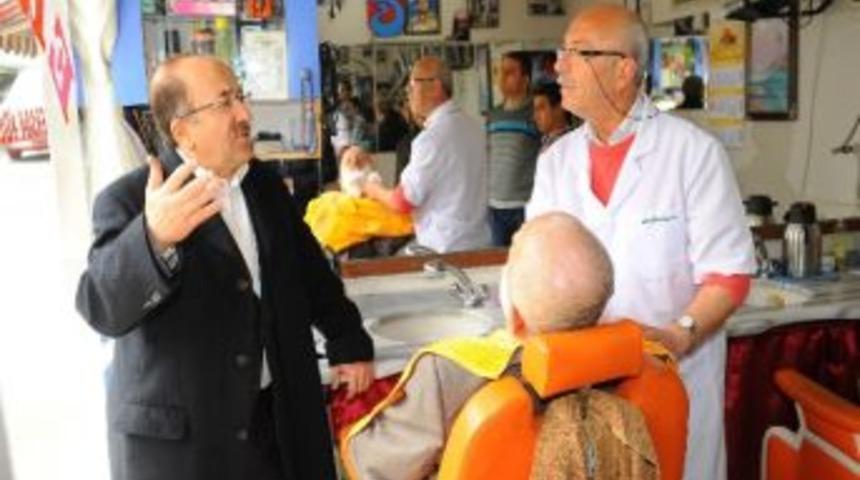 Başkan G&uuml;mr&uuml;k&ccedil;&uuml;oğlu&rsquo;ndan Bah&ccedil;ecik Mahallesine Ziyaret