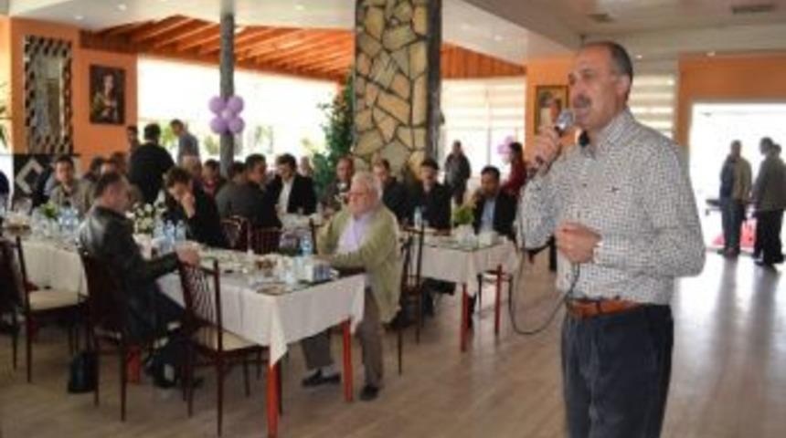 Ak Partililer Kahvaltıda Buluştu