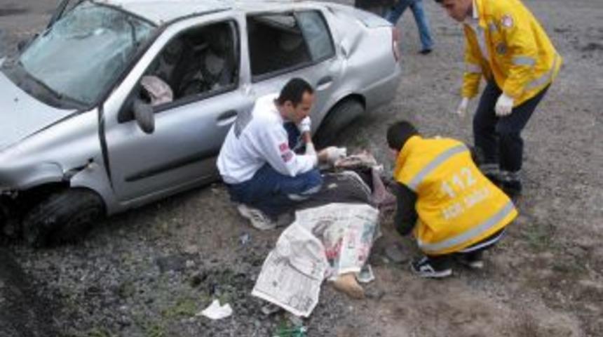 Aksaray'da Trafik Kazası: 1 &Ouml;l&uuml;, 3 Yaralı