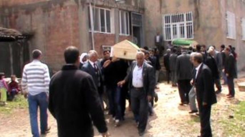 İstanbul K&uuml;&ccedil;&uuml;k &Ccedil;ekmece&rsquo;deki Yangında Yanan 6 Kişiden 3&rsquo;&uuml; Nusaybin&rsquo;de Defnedildi