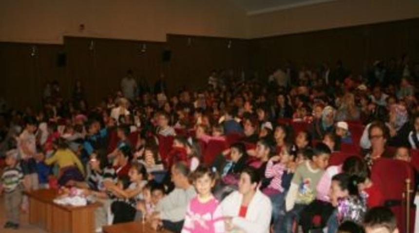 Didim Belediyesinin 23 Nisan Hediyesi Beğeni Topladı