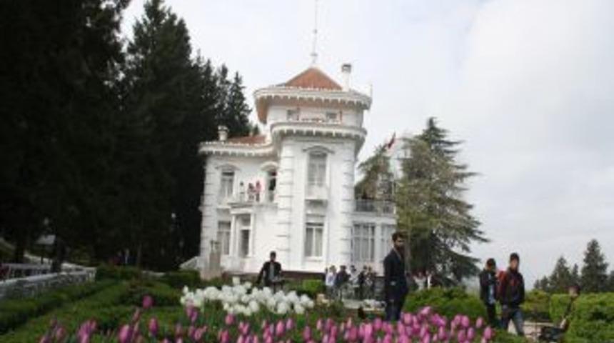 Erzurumlu Seyyah Gen&ccedil;ler, Trabzon'u Gezdi