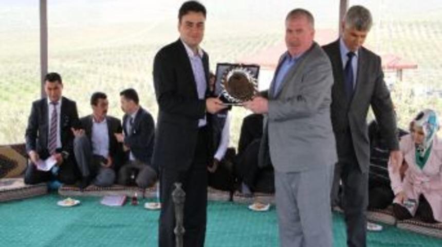 Gurbet&ccedil;i Yatırımcılar Organik Zeytin &Ccedil;iftliğine Hayran Kaldı