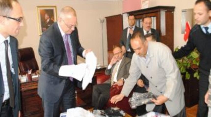 Başkan Erg&uuml;n&rsquo;den Tutuklu Ve H&uuml;k&uuml;ml&uuml;lere Destek
