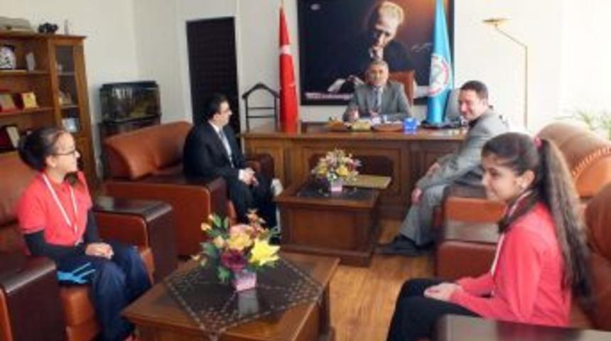 G&uuml;lpembe Koleji, Matematik Olimpiyatı'ndan 11 Madalya Ile D&ouml;nd&uuml;