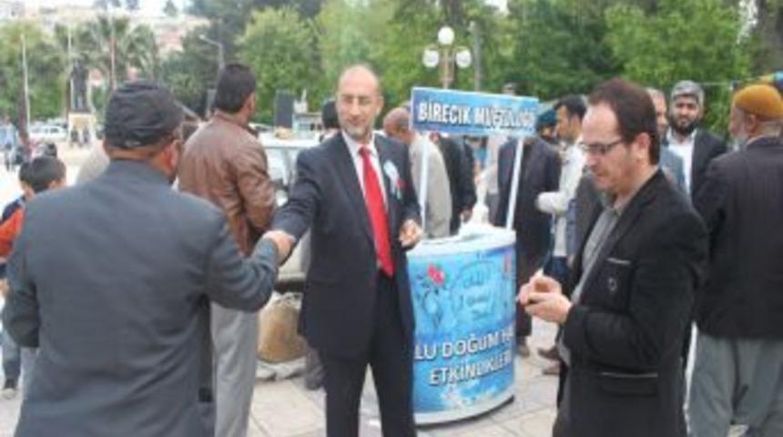 Kutlu Doğum Standına Yoğun Ilgi