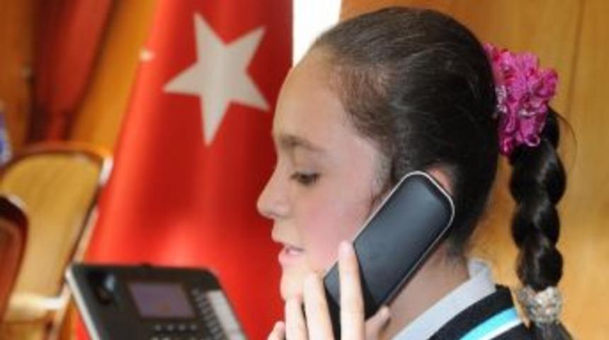 K&uuml;&ccedil;&uuml;k Valiler Makam Koltuğunda