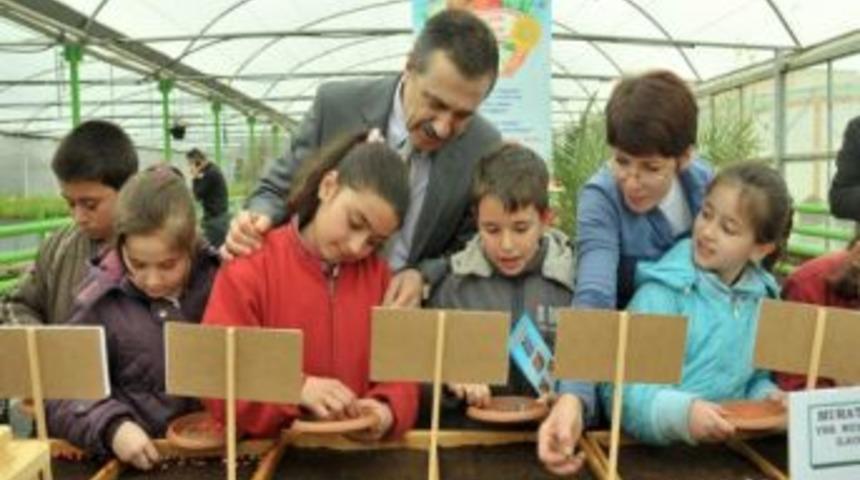 23 Nisan Ulusal Egemenlik Ve &Ccedil;ocuk Bayramı