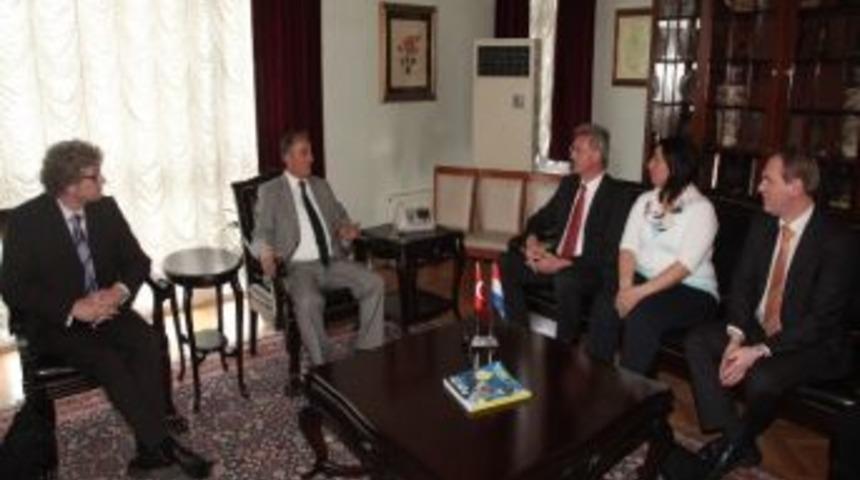 Hollanda&rsquo;dan Bursa&rsquo;ya İş Birliği &Ccedil;ağrısı