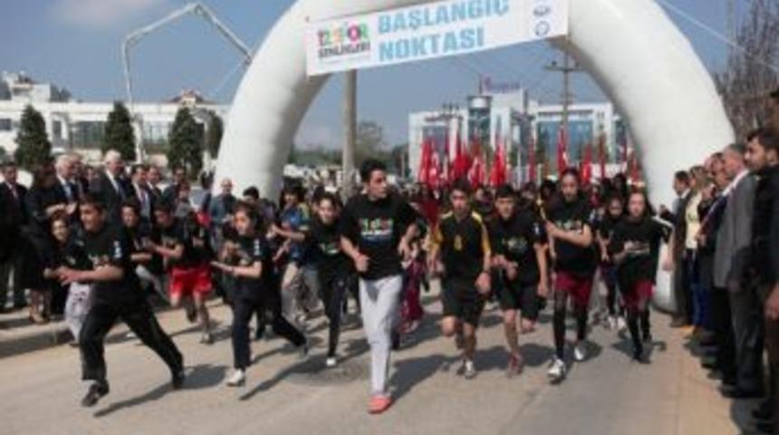 Nil&uuml;fer Spor Şenlikleri Başladı