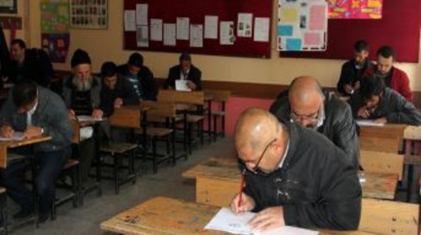 Doğubayazıt'ta Umre Hediyeli Yarışma