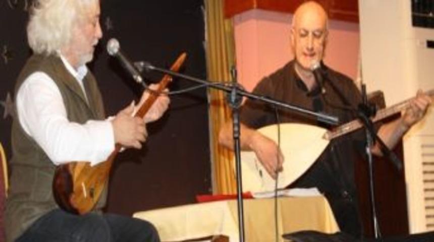Van&rsquo;da Erkan Oğur Ve İsmail Hakkı Demircioğlu Konseri