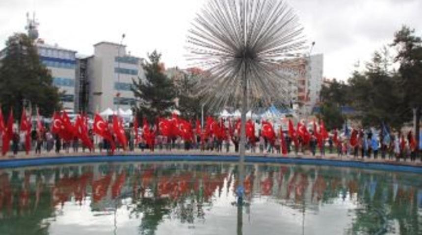 Erzurum&rsquo;da 23 Nisan Ulusal Egemenlik Ve &Ccedil;ocuk Bayramı Kutlandı