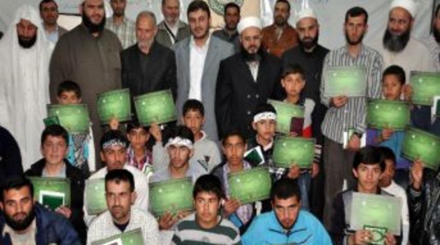 S&uuml;leyman Şah &Ccedil;adır Kentte, Hafızlar Belgelerini Aldı