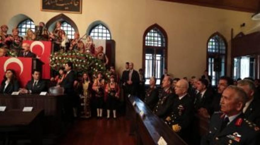 Birinci Meclis'te T&ouml;ren D&uuml;zenlendi