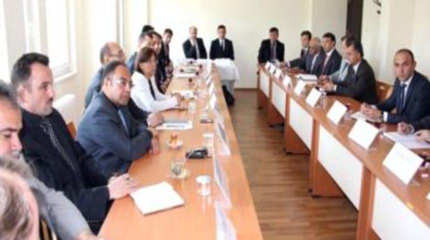 Tarım İl M&uuml;d&uuml;rl&uuml;ğ&uuml;'nde 2013'&uuml;n Ilk 3 Aylık D&ouml;nemi Masaya Yatırıldı