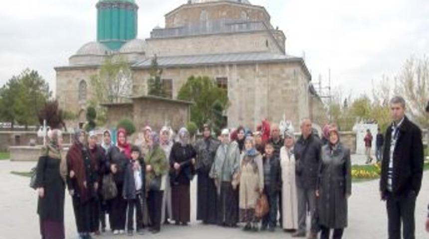 Etimesgut Belediyesi, Vatandaşları Mevlana Ruhuyla Buluşturuyor