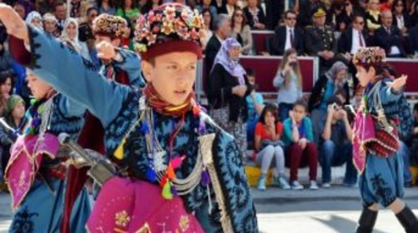 Söke’de 23 Nisan Coşkuyla Kutlandı