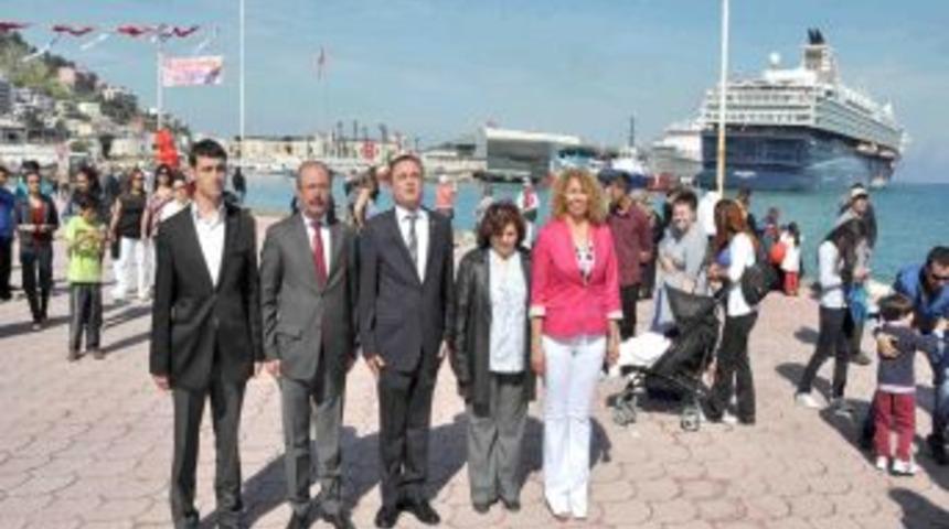 23 Nisan Ulusal Egemenlik Ve &Ccedil;ocuk Bayramı T&ouml;renlerle Kutlanıyor