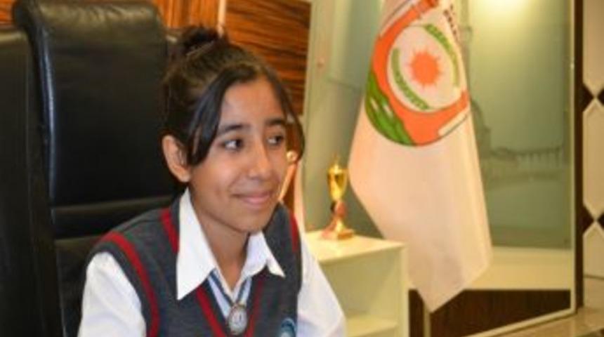 Fakıbaba, 23 Nisan&rsquo;da Koltuğunu Yeşim&rsquo;e Devretti