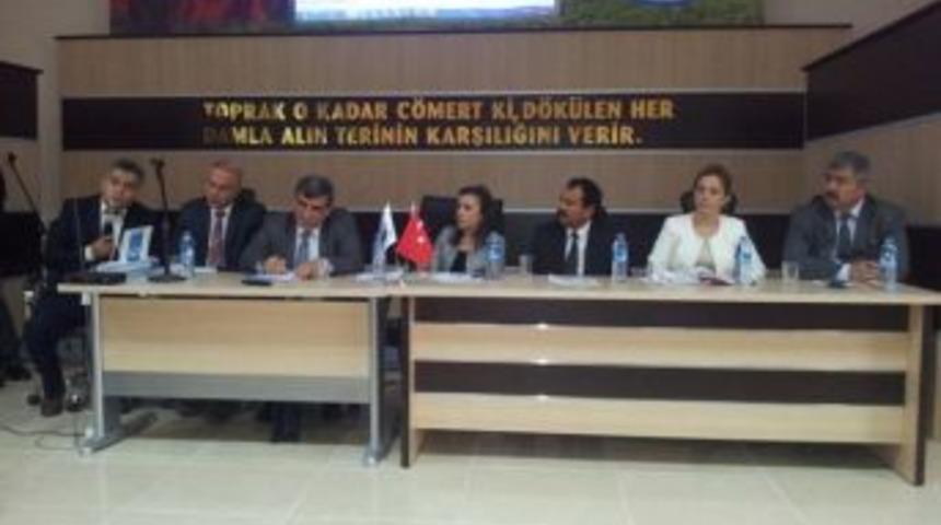 Elbeyli'de Toplulaştırma Toplantısı