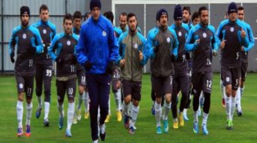 &Ccedil;aykur Rizespor Zirveye Kilitlendi