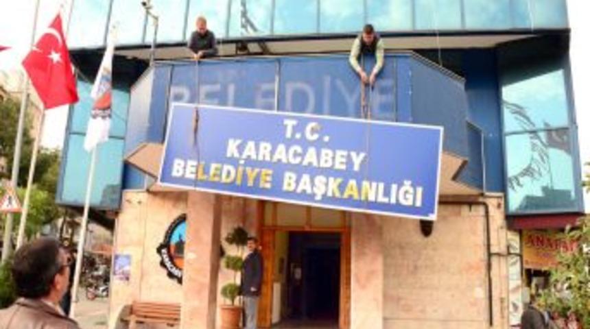 Karacabey Belediyesi&rsquo;ne 'TC'li Tabelası