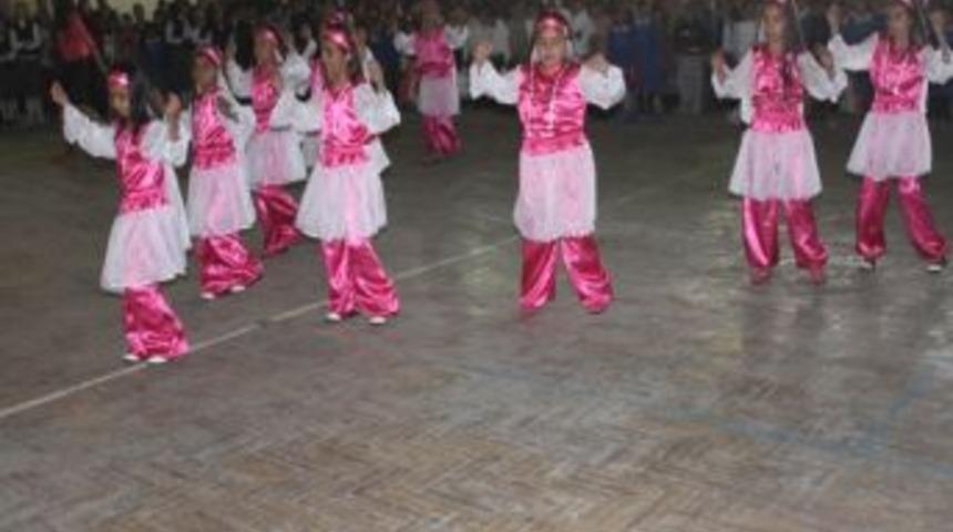 Bulanık&rsquo;ta 23 Nisan Coşkusu