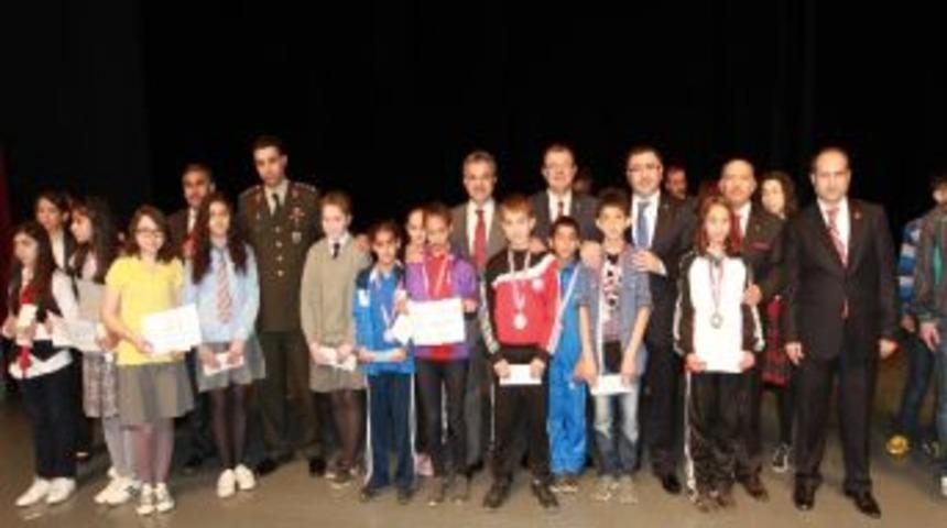 Gebze'de 23 Nisan Coşkusu