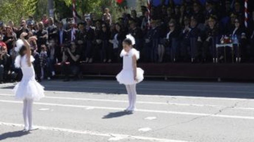 Diyarbakır&rsquo;da 23 Nisan Kutlamaları