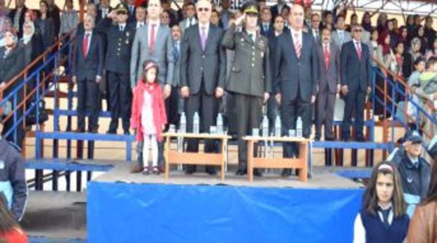 23 Nisan Ulusal Egemenlik Ve &Ccedil;ocuk Bayramı T&ouml;renlerle Kutlanıyor