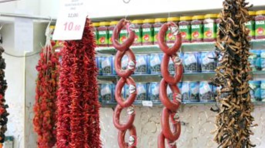 İzg&uuml;n Gıda, Yeni Markası Bahar Sucukla Piyasada