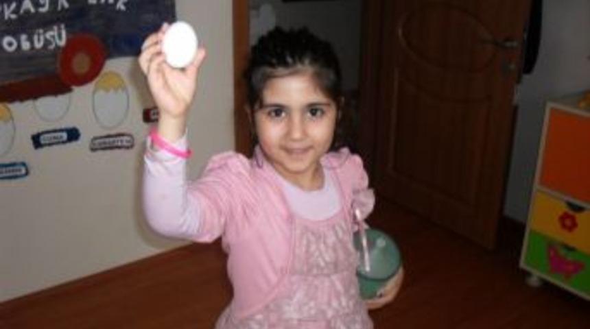 &Ccedil;ocuklar 'Yumurtam Kırılmasın Projesi'nde Yarıştı