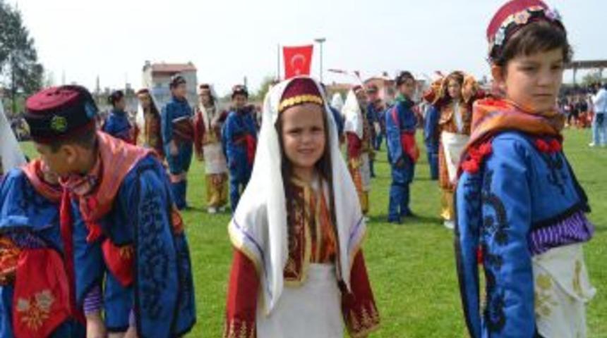 Saruhanlı'da 23 Nisan Coşkuyla Kutlandı