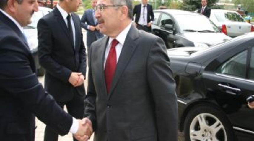 Vali Yaman: T&uuml;rk&ccedil;e Olimpiyatları'nı Heyecanla Bekliyoruz