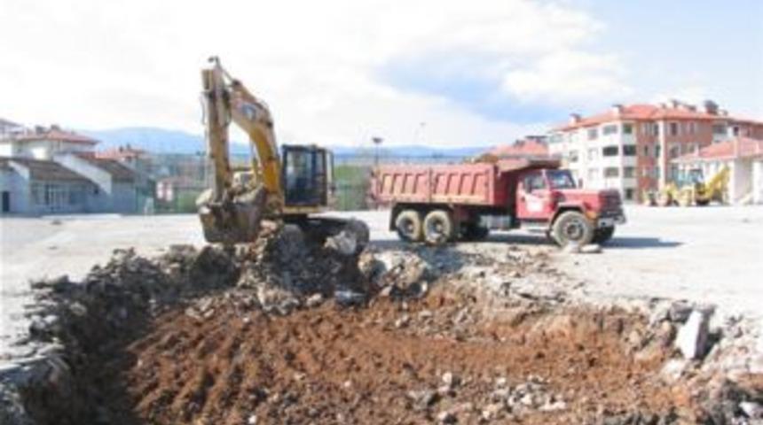 Ara&ccedil; Spor Salonu &Ccedil;alışması Başladı
