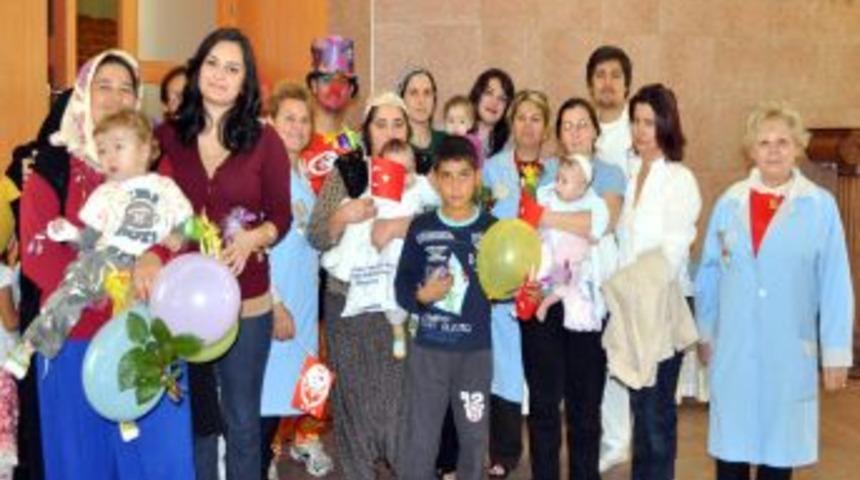 Hastanede 23 Nisan Coşkusu Yaşadılar