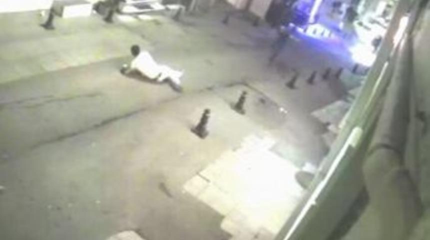Cinayet anı g&uuml;venlik kamerasında