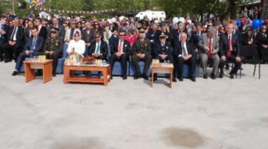 &Ccedil;anakkale&rsquo;de 23 Nisan Coşkusu