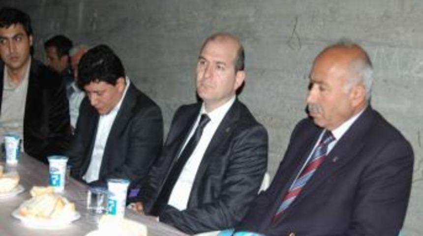 S&uuml;leyman Soylu, Parlak Ailesine Taziye Ziyaretinde Bulundu