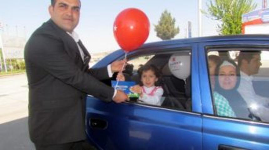 Kadoil Petrol'den &Ccedil;ocuklara 23 Nisan Hediyesi